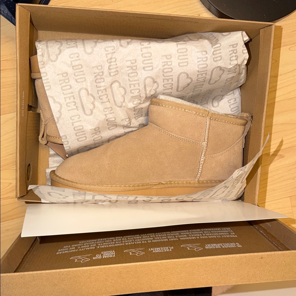 Project Cloud Tan Women's Slippers